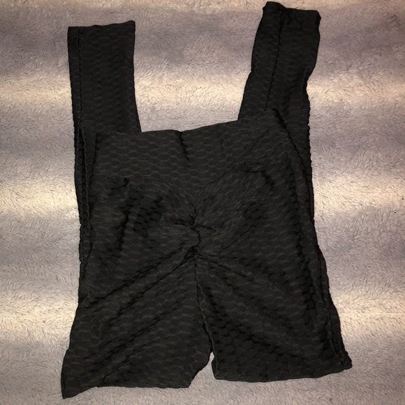 🌟Black Brazilian Style Bubble Textured Yoga Pants - Picture 11 of 12